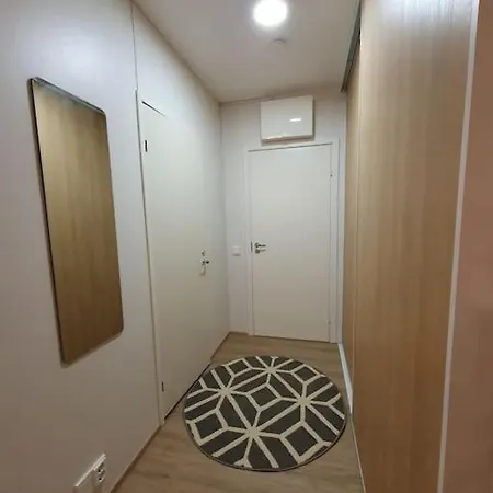 Kaksio Keskustan Vieressae Rovaniemi